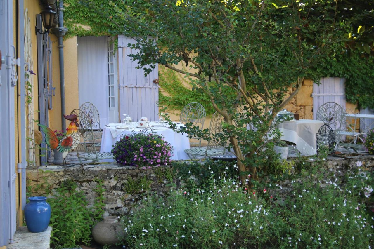 Domaine De La Chartreuse Dautre Bed and Breakfast Mauzac-et-Grand-Castang Exteriör bild